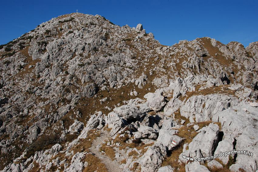 09 13340 Monte Alben La Croce.JPG